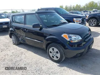2011 Kia Soul with VIN KNDJT2A11B7231398, listed as a IAAI auction lot 42081734 with 107,077 mi miles and . Bid and sale history available at DreamBid. Image 1.