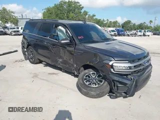 2022 Ford Expedition Max XLT с VIN 1FMJK1HT8NEA25897, выставлен на аукционе IAAI как лот 42307617 с пробегом 126 420 миль миль и . История ставок и продаж доступна на DreamBid. Изображение 6.
