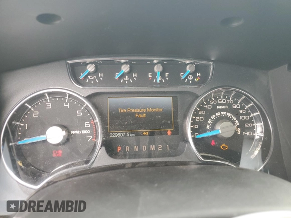 2013 Ford F-150 XL с VIN 1FTFW1ET7DFC37461, выставлен на аукционе Copart как лот 58467035 с пробегом 229 607 миль миль и Чистый • Clean title. История ставок и продаж доступна на DreamBid. Изображение 9.