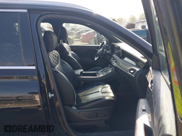 2020 Hyundai Palisade Limited with VIN KM8R5DHE0LU147007, listed as a IAAI auction lot 42027814 with 71,385 mi miles and . Bid and sale history available at DreamBid. Image 5.