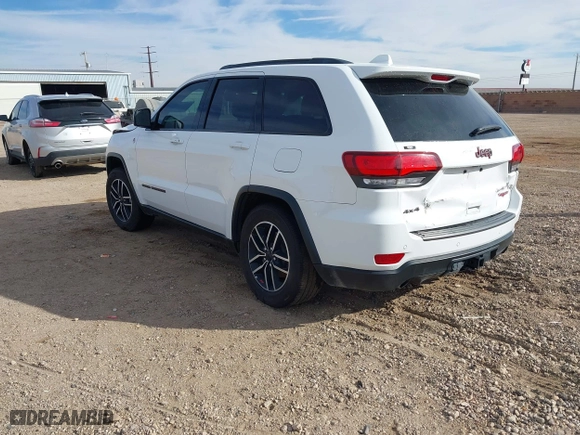 2019 Jeep Grand Cherokee Trailhawk with VIN 1C4RJFLG7KC726830, listed as a IAAI auction lot 41448850 with 97,218 mi miles. Bid and sale history available at carsss.com. Image 3.