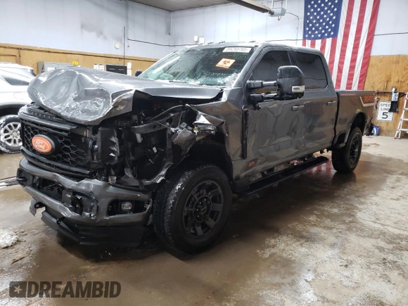 2024 Ford F-350 XL with VIN 1FT8W3BM1REF51296, listed as a Copart auction lot 89250765 with 7,140 mi miles and Salvage Title. Bid and sale history available at DreamBid. Image 1.