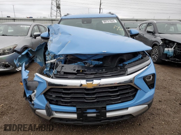 2024 Chevrolet TrailBlazer LT with VIN KL79MPSL4RB135430, listed as a Copart auction lot 80731624 with 2,192 mi miles and Salvage Title. Bid and sale history available at DreamBid. Image 5.