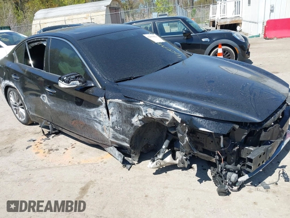 2018 Infiniti Q50 3.0t LUXE with VIN JN1EV7AP8JM357872, listed as a IAAI auction lot 42059854 with 111,640 mi miles. Bid and sale history available at carsss.com. Image 6.