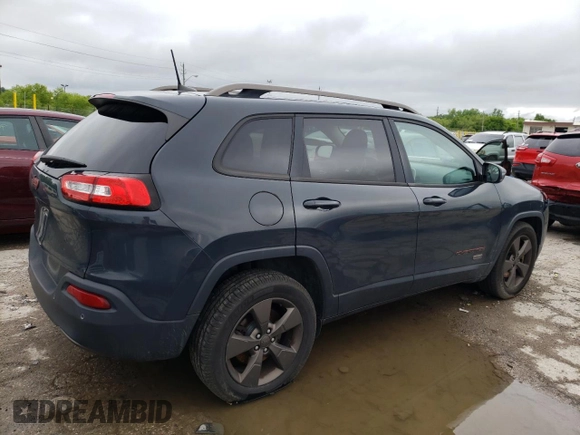 2016 Jeep Cherokee Latitude with VIN 1C4PJMCB2GW250413, listed as a Copart auction lot 59490355 with 122,332 mi miles and Clean title. Bid and sale history available at DreamBid. Image 3.