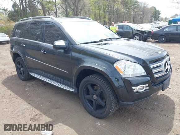 2009 Mercedes-Benz GL-Class 5.5L with VIN 4JGBF86E29A530952, listed as a IAAI auction lot 42112828 with 135,474 mi miles. Bid and sale history available at carsss.com. Image 1.