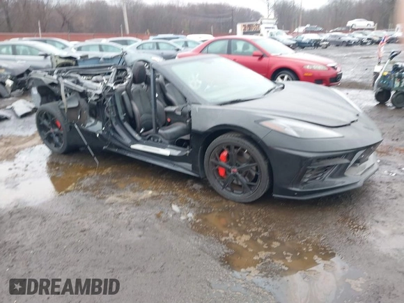 2021 Chevrolet Corvette 3LT with VIN 1G1YC3D48M5125564, listed as a IAAI auction lot 41398558 with 14,101 mi miles. Bid and sale history available at carsss.com. Image 1.