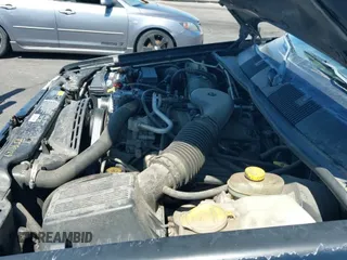 1998 Jeep Grand Cherokee Laredo z VIN 1J4GZ58YXWC135418, wystawiony jako IAAI lot #42305887 z przebiegiem 260 061 mil mil oraz . Historia ofert i sprzedaży dostępna na DreamBid. Obrazek 15.