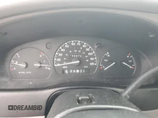 2000 Mazda B-Series 2WD Truck SX with VIN 4F4YR12V7YTM31122, listed as a Copart auction lot 43746395 with 155,676 mi miles and Salvage Title. Bid and sale history available at carsss.com. Image 9.