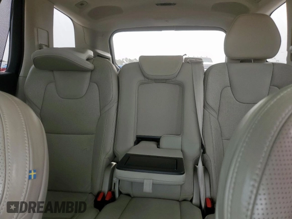 2019 Volvo XC90 Inscription z VIN YV4A22PL0K1445651, wystawiony jako Copart lot #56544015 z przebiegiem 124 029 mil mil oraz Szkoda całkowita • Salvage title. Historia ofert i sprzedaży dostępna na DreamBid. Obrazek 10.