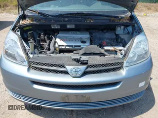 2004 Toyota Sienna CE with VIN 5TDZA23C34S220998, listed as a IAAI auction lot 42176299 with 345,935 mi miles and . Bid and sale history available at DreamBid. Image 10.