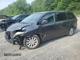 2011 Toyota Sienna XLE AAS с VIN 5TDYK3DC5BS028380, выставлен на аукционе Copart как лот 58926635 с пробегом 207 503 миль миль и Списание • Salvage title. История ставок и продаж доступна на DreamBid. Изображение 1.
