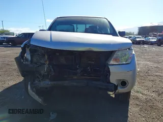 2019 Nissan Frontier SV z VIN 1N6AD0ER7KN785779, wystawiony jako IAAI lot #40382228 z przebiegiem 62 586 mil mil oraz . Historia ofert i sprzedaży dostępna na DreamBid. Obrazek 13.