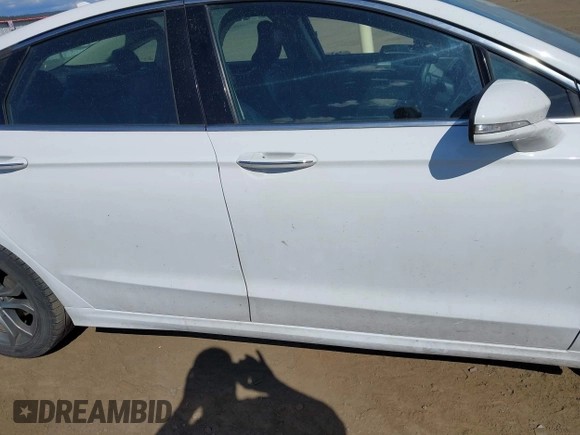 2019 Ford Fusion SEL with VIN 3FA6P0CD8KR117614, listed as a IAAI auction lot 42105025 with 135,801 mi miles and . Bid and sale history available at DreamBid. Image 14.