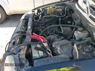 2007 Ford Escape XLS с VIN 1FMYU02Z27KC08331, выставлен на аукционе IAAI как лот 42311597 с пробегом 250 600 миль миль и . История ставок и продаж доступна на DreamBid. Изображение 17.