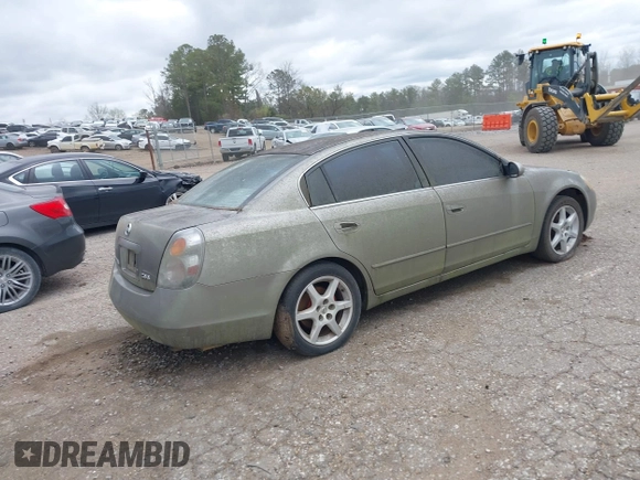 2003 Nissan Altima S with VIN 1N4AL11D93C100402, listed as a IAAI auction lot 41846055 with 234,662 mi miles. Bid and sale history available at carsss.com. Image 4.