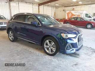 2024 Audi Q3 S line Premium с VIN WA1DECF36R1147575, выставлен на аукционе IAAI как лот 42278895 с пробегом 7 718 миль миль и . История ставок и продаж доступна на DreamBid. Изображение 1.