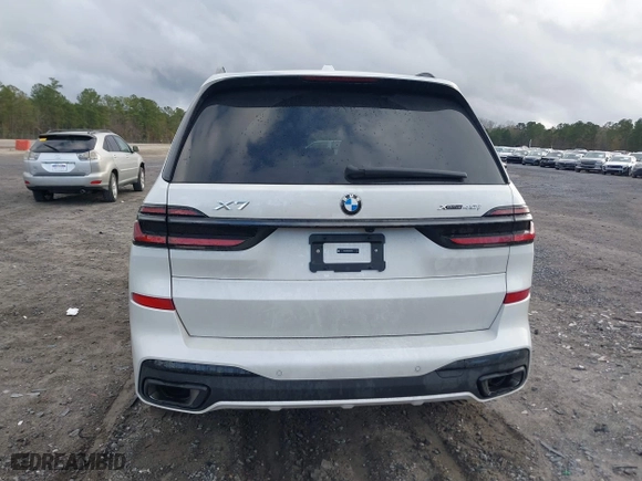 2025 BMW X7 xDrive40i with VIN 5UX23EM03S9X59164, listed as a IAAI auction lot 41263426 with 4,949 mi miles. Bid and sale history available at carsss.com. Image 16.