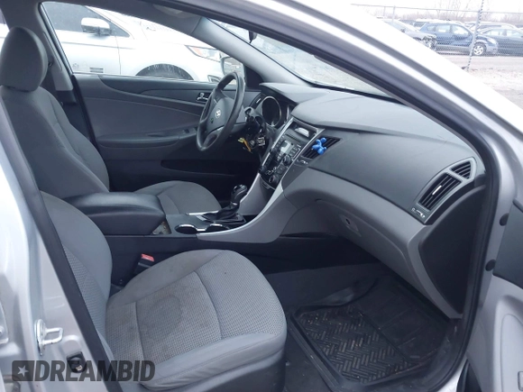 2011 Hyundai Sonata GLS with VIN 5NPEB4AC8BH063854, listed as a IAAI auction lot 41195819 with 181,700 mi miles. Bid and sale history available at carsss.com. Image 5.