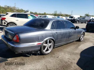 2005 Jaguar XJ VDP with VIN SAJWA82C65SG42753, listed as a Copart auction lot 73792534 with 141,936 mi miles and Salvage Title. Bid and sale history available at carsss.com. Image 3.