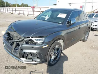 2018 Audi SQ5 Premium Plus z VIN WA1A4AFY1J2147407, wystawiony jako IAAI lot #40910292 z przebiegiem 74 942 mil mil oraz . Historia ofert i sprzedaży dostępna na DreamBid. Obrazek 2.