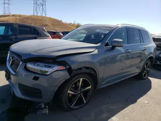 2021 Volvo XC90 Momentum with VIN YV4102PK8M1704922, listed as a Copart auction lot 78708704 with 43,750 mi miles and Salvage Title. Bid and sale history available at carsss.com. Image 1.