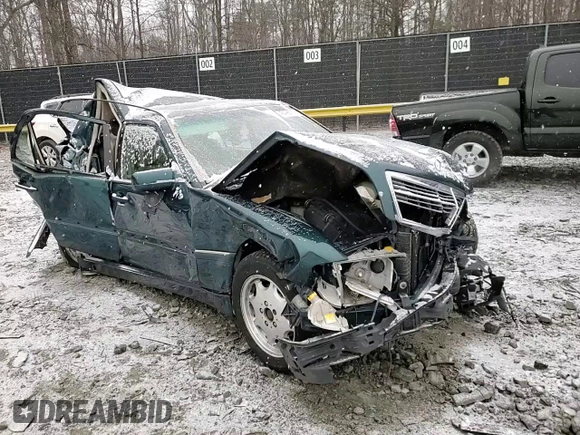 1998 Mercedes-Benz C 230/260/280/320 z VIN WDBHA23G7WA578330, wystawiony jako Copart lot #58569875 z przebiegiem Nie podano mil oraz Nie do naprawy • Non repairable. Historia ofert i sprzedaży dostępna na DreamBid. Obrazek 10.