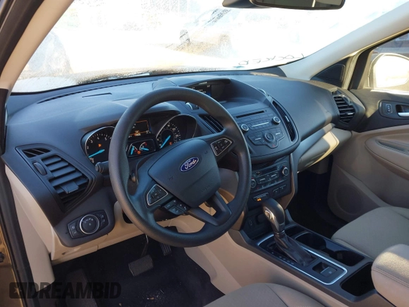 2018 Ford Escape SE with VIN 1FMCU0GD0JUA87303, listed as a IAAI auction lot 41612502 with 70,233 mi miles. Bid and sale history available at carsss.com. Image 18.