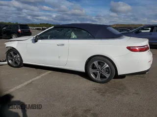 2018 Mercedes-Benz E-Class E 400 with VIN WDD1K6GBXJF065418, listed as a Copart auction lot 71732944 with 5,252 mi miles and Salvage Title. Bid and sale history available at carsss.com. Image 2.