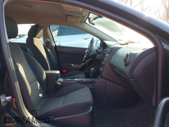 2007 Pontiac G6 1SV Value Leader with VIN 1G2ZF58BX74215675, listed as a IAAI auction lot 41781039 with 131,518 mi miles. Bid and sale history available at carsss.com. Image 5.