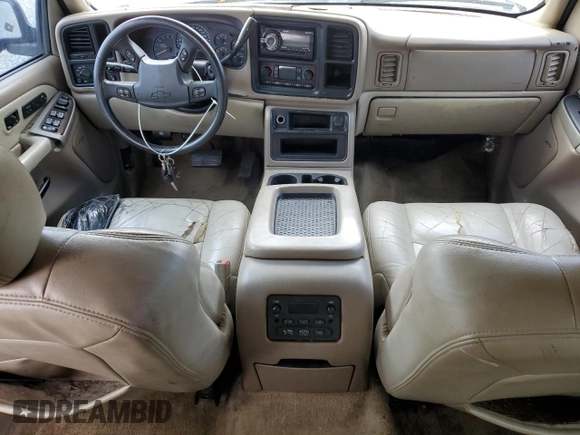 2003 Chevrolet Tahoe LT with VIN 1GNEC13Z83R217655, listed as a Copart auction lot 52089175 with 204,015 mi miles and Salvage title. Bid and sale history available at DreamBid. Image 8.