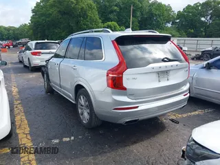 2018 Volvo XC90 Momentum z VIN YV4A22PK1J1326237, wystawiony jako IAAI lot #42224960 z przebiegiem 126 153 mil mil oraz . Historia ofert i sprzedaży dostępna na DreamBid. Obrazek 3.