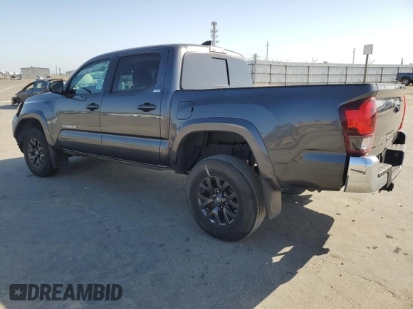 2020 Toyota Tacoma SR5 z VIN 3TMAZ5CN8LM126431, wystawiony jako Copart lot #56073545 z przebiegiem 27 612 mil mil oraz Szkoda całkowita • Salvage title. Historia ofert i sprzedaży dostępna na DreamBid. Obrazek 2.