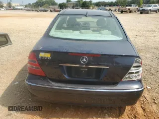 2003 Mercedes-Benz E-Class 3.2L with VIN WDBUF65JX3A313638, listed as a Copart auction lot 70869194 with 142,524 mi miles and Salvage Title. Bid and sale history available at carsss.com. Image 6.