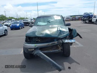 2003 Toyota Tacoma PreRunner z VIN 5TEGN92N83Z260650, wystawiony jako IAAI lot #42055961 z przebiegiem Nie podano mil oraz . Historia ofert i sprzedaży dostępna na DreamBid. Obrazek 12.