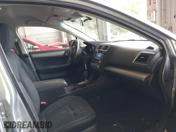 2019 Subaru Outback с VIN 4S4BSABC8K3288427, выставлен на аукционе IAAI как лот 42261344 с пробегом 73 327 миль миль и . История ставок и продаж доступна на DreamBid. Изображение 5.