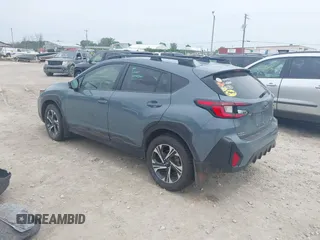 2024 Subaru Crosstrek Premium с VIN JF2GUADC3R8276489, выставлен на аукционе IAAI как лот 42340668 с пробегом 37 061 миль миль и . История ставок и продаж доступна на DreamBid. Изображение 3.