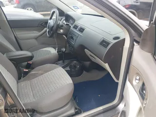 2007 Ford Focus S with VIN 1FAFP34N97W222420, listed as a IAAI auction lot 41938444 with 49,080 mi miles. Bid and sale history available at carsss.com. Image 5.