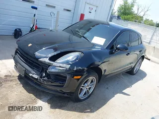 2022 Porsche Macan with VIN WP1AA2A51NLB05822, listed as a IAAI auction lot 39567077 with 54,527 mi miles. Bid and sale history available at carsss.com. Image 2.