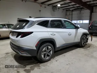 2025 Hyundai Tucson SEL Convenience with VIN 5NMJCCDE1SH450326, listed as a Copart auction lot 85876414 with 839 mi miles and Salvage Title. Bid and sale history available at carsss.com. Image 3.