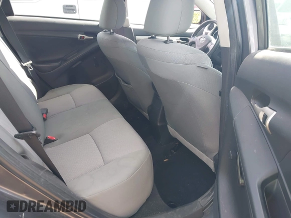 2009 Toyota Matrix z VIN 2T1KU40E89C007605, wystawiony jako IAAI lot #42344303 z przebiegiem 189 196 mil mil oraz . Historia ofert i sprzedaży dostępna na DreamBid. Obrazek 8.