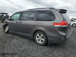 2014 Toyota Sienna LE AAS with VIN 5TDKK3DC8ES511629, listed as a Copart auction lot 56492754 with 289,071 mi miles and Salvage Title. Bid and sale history available at carsss.com. Image 2.