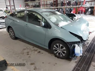 2021 Toyota Prius LE z VIN JTDL9MFU5M3025260, wystawiony jako IAAI lot #41374329 z przebiegiem Nie podano mil oraz . Historia ofert i sprzedaży dostępna na DreamBid. Obrazek 1.