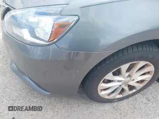 2018 Nissan Sentra SV with VIN 3N1AB7AP1JL635805, listed as a IAAI auction lot 42133147 with 140,500 mi miles. Bid and sale history available at carsss.com. Image 6.