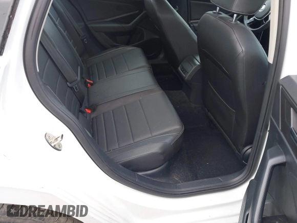 2021 Volkswagen Jetta SEL with VIN 3VWE57BU0MM011337, listed as a IAAI auction lot 41307039 with 54,306 mi miles and . Bid and sale history available at DreamBid. Image 8.