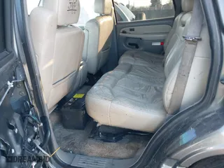 2001 Chevrolet Tahoe LT with VIN 1GNEC13T41J132352, listed as a IAAI auction lot 41490904 with 1 mi miles. Bid and sale history available at carsss.com. Image 8.