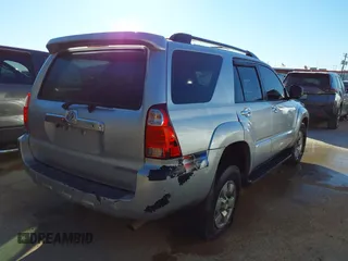 2007 Toyota 4Runner SR5 with VIN JTEZU14R378080220, listed as a IAAI auction lot 41840419 with 204,652 mi miles and . Bid and sale history available at DreamBid. Image 6.