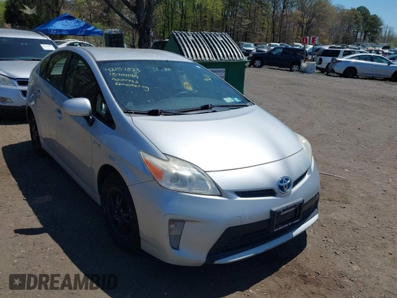 2013 Toyota Prius One with VIN JTDKN3DU4D5665193, listed as a IAAI auction lot 42137373 with 196,469 mi miles. Bid and sale history available at carsss.com. Image 6.