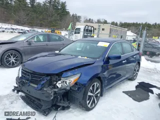 2018 Nissan Altima 2.5 SV with VIN 1N4AL3AP7JC106136, listed as a IAAI auction lot 41613144 with 91,178 mi miles. Bid and sale history available at carsss.com. Image 17.