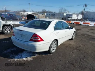 2006 Mercedes-Benz C 280 Luxury with VIN WDBRF92HX6F809619, listed as a IAAI auction lot 41393141 with 185,248 mi miles and . Bid and sale history available at DreamBid. Image 4.